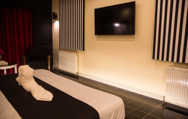 Signature King Room