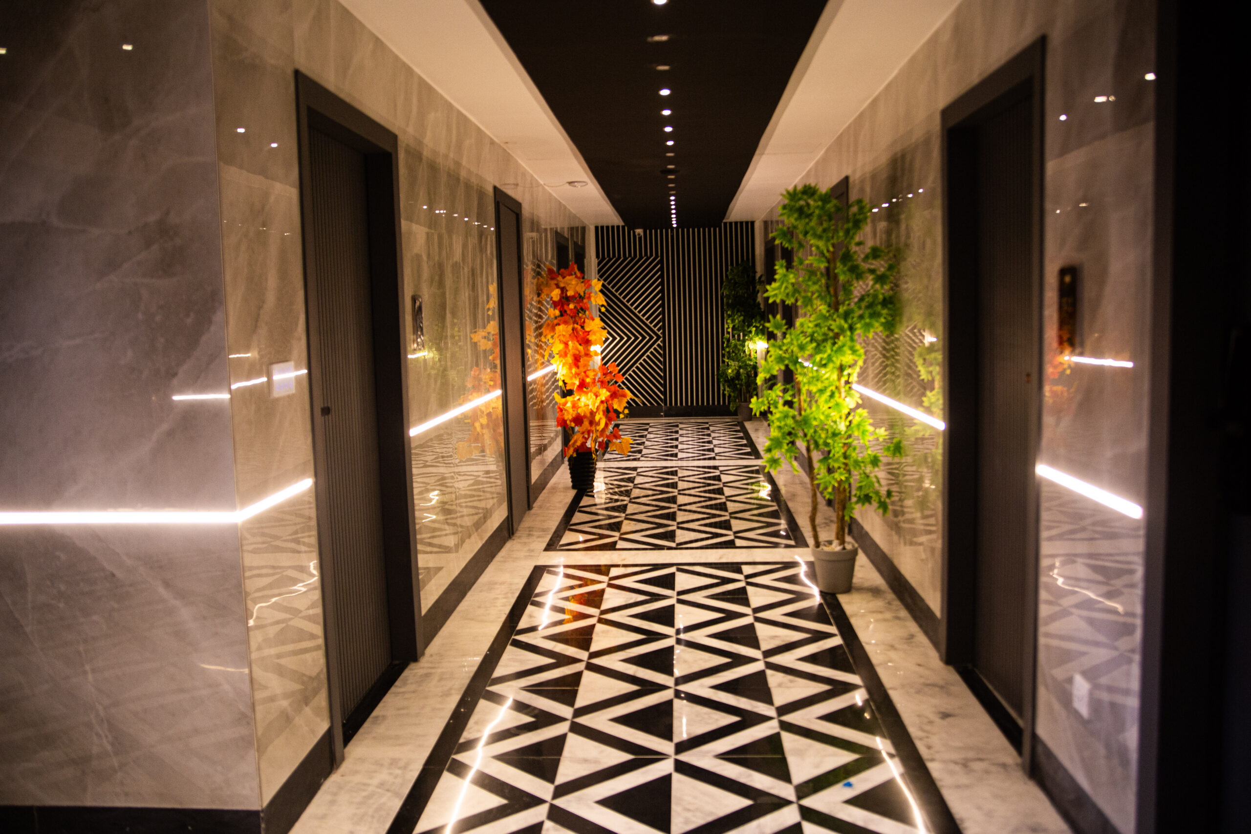 Modern patterned lobby at Metropole